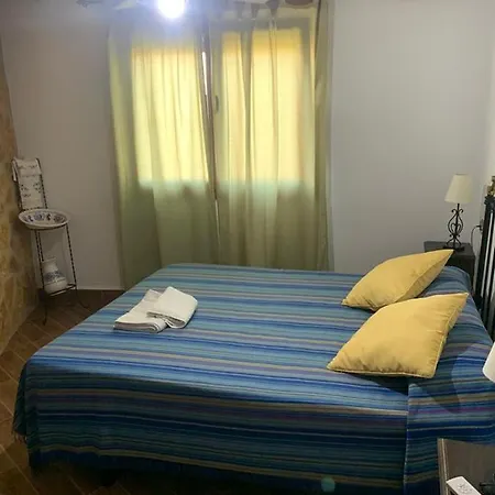 בית נופש Rural El Chorrillo *